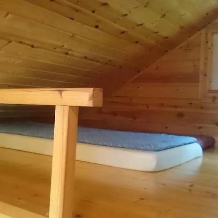 Eraemoekki Jaerven Rannalla